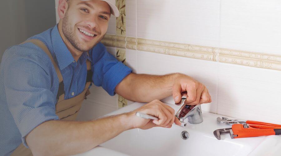 Faucet installation and upgrades in Slater, MO